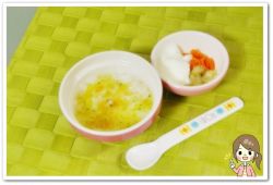 離乳食59日2回目10倍粥野菜あん乗せ