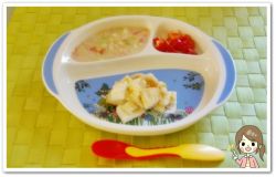 離乳食98日1回目野菜スープパン粥