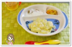 離乳食125日1回目パンのスープあんかけ